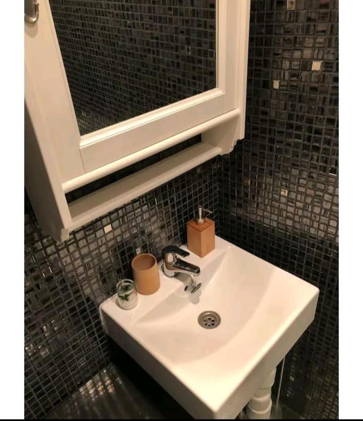 Chueca Apartament Apartment Madrid Bagian luar foto